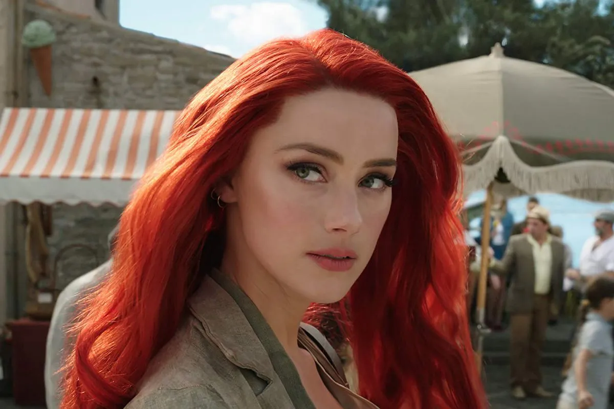 18 celebrites dont vous nauriez jamais amber heard