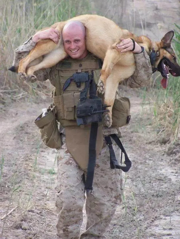 27_clichés_touchants_de_soldats-23
