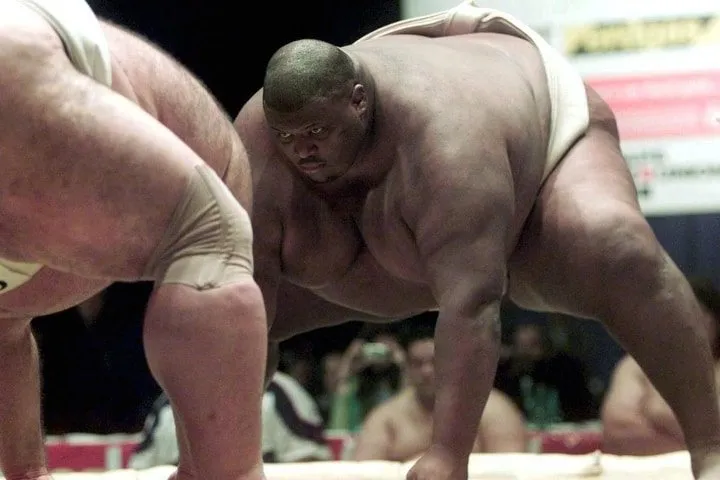 30 athlètes incroyablement plus grands que 22