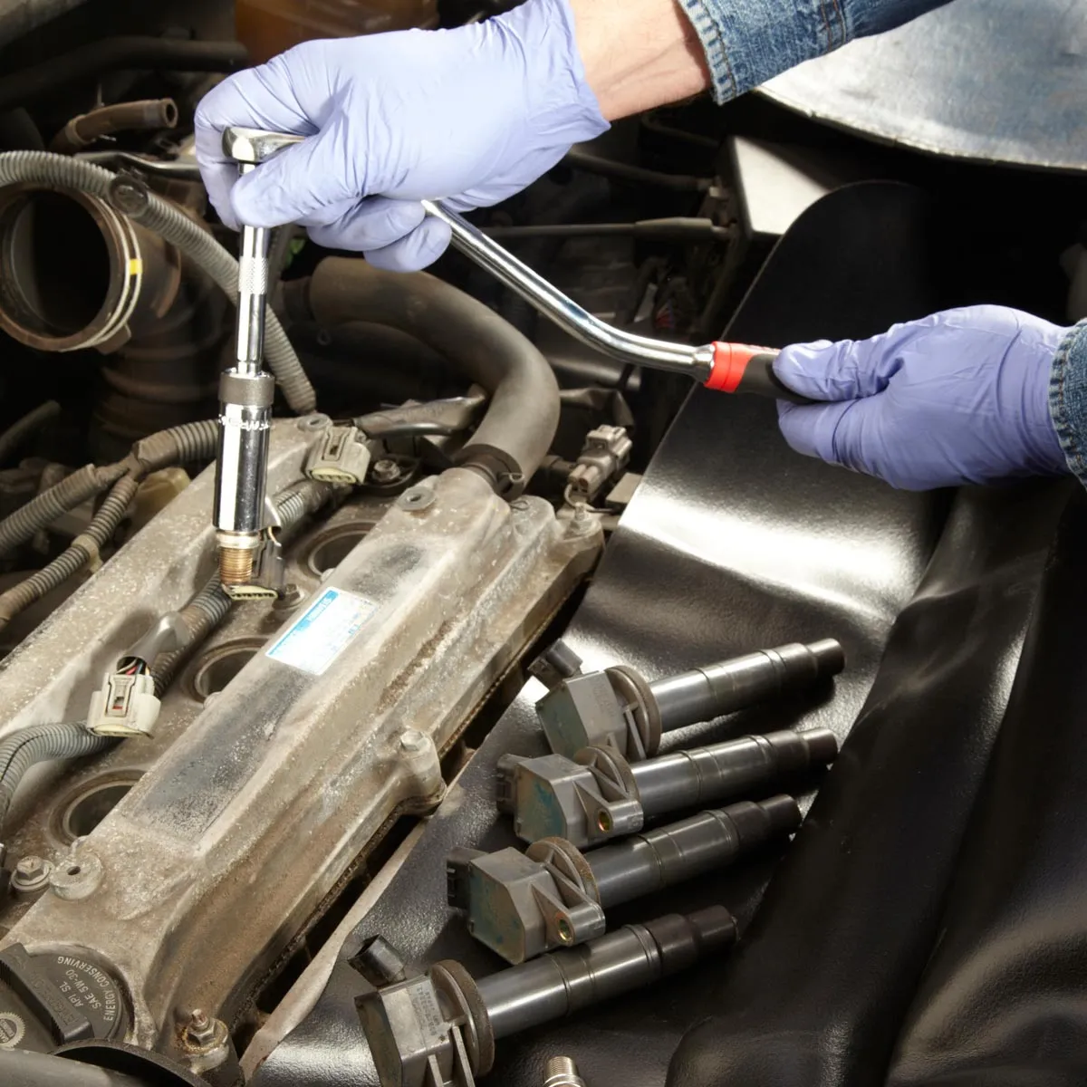 54 reparations automobiles simples pour 11