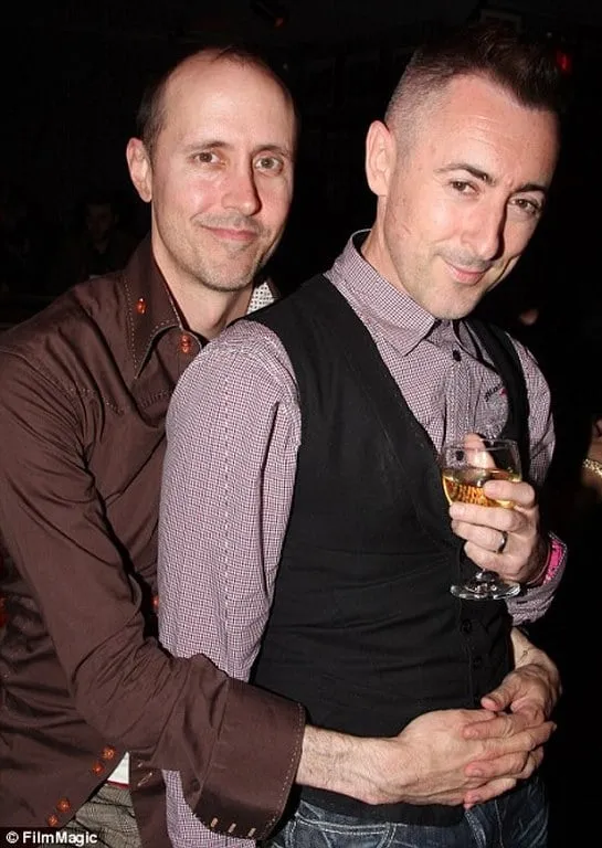 Des couples homosexuels celebres fiances 32