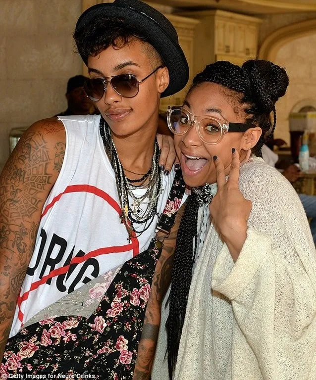 Des couples homosexuels celebres fiances 37