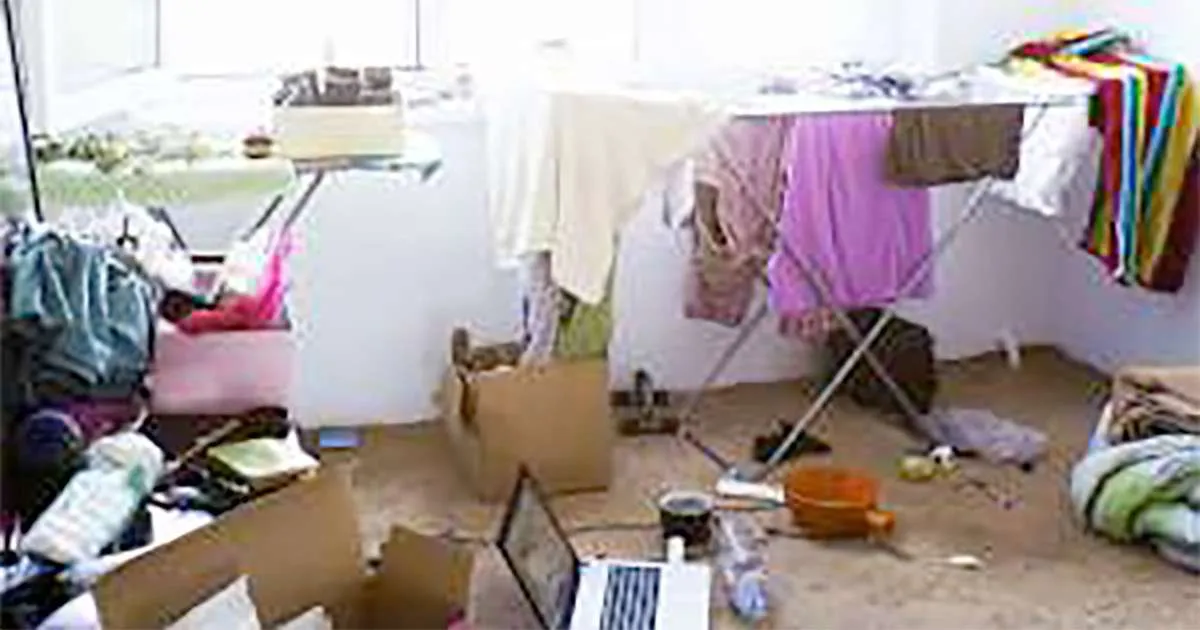 122915-messy-people-geniuses