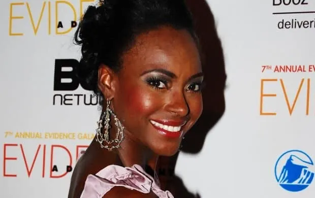 Les plus belles femmes royales 25