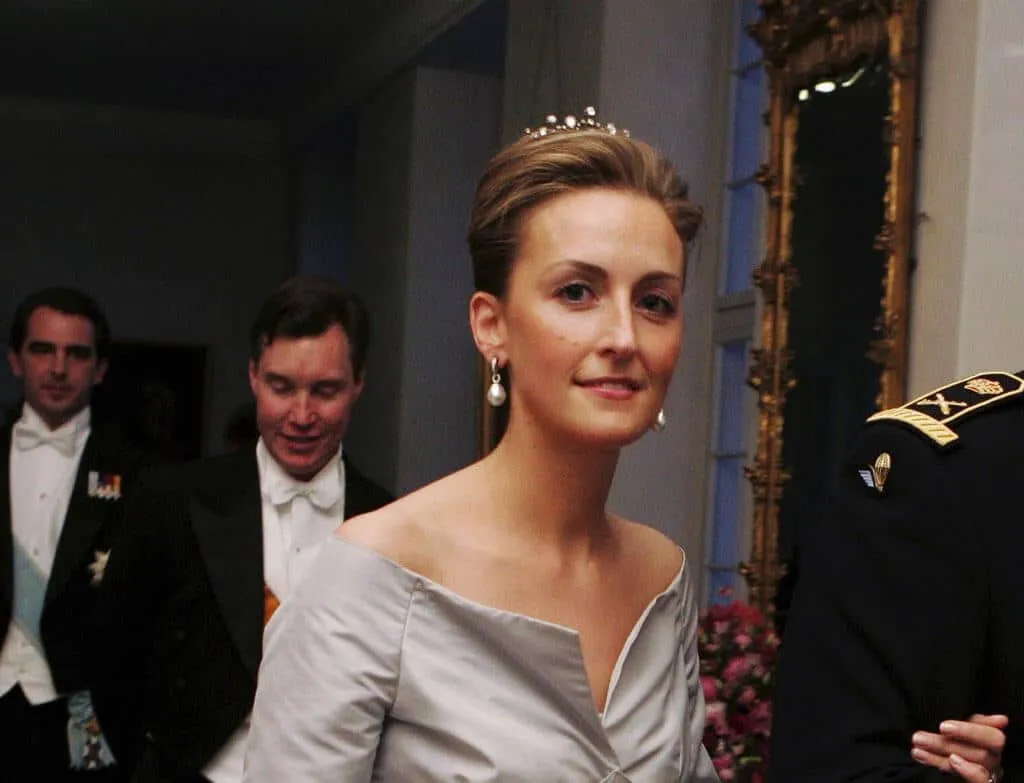 Les plus belles femmes royales 04