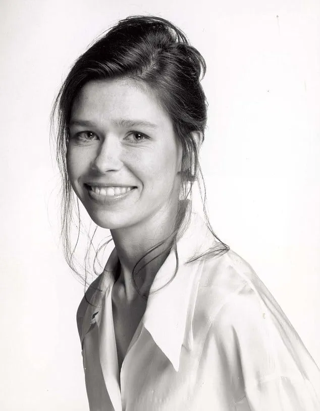 Les plus belles femmes royales 60