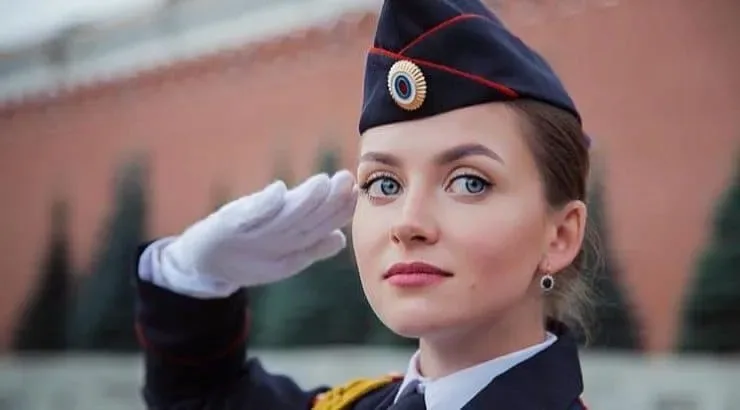 top 20 des policieres qui vous donnent envie de vous faire arreter sans attendre
