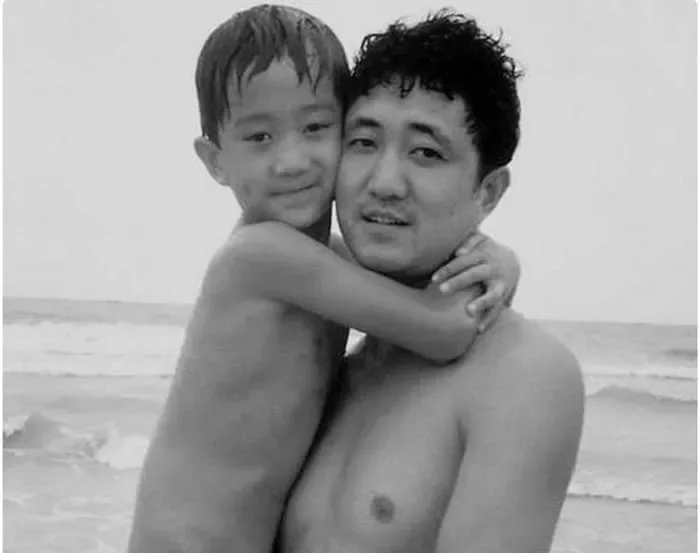 Un pere et son fils ont pris 07
