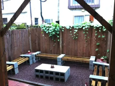 1533