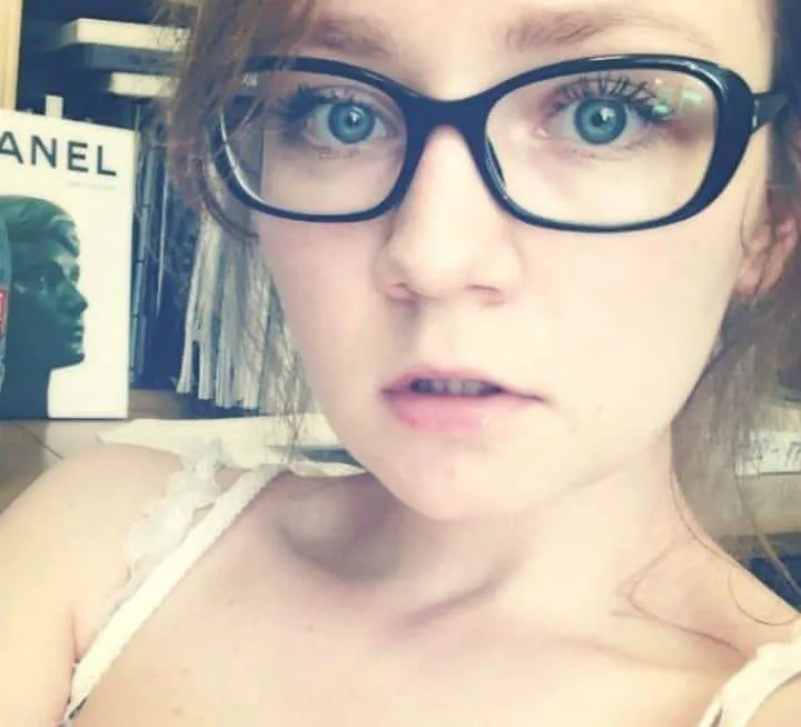 Pendant des annees elle reglait 23
