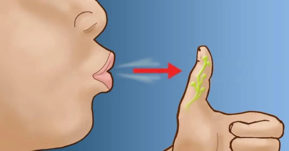 Si vous soufflez sur votre pouce, voici l’effet surprenant que cela aura sur votre corps.
