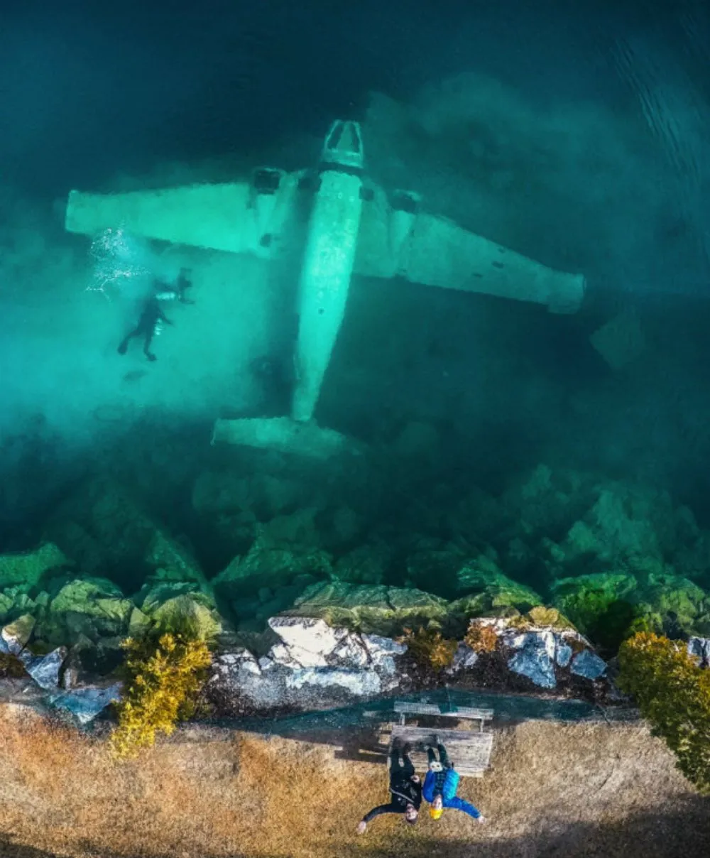 Un drone capture ce que 17